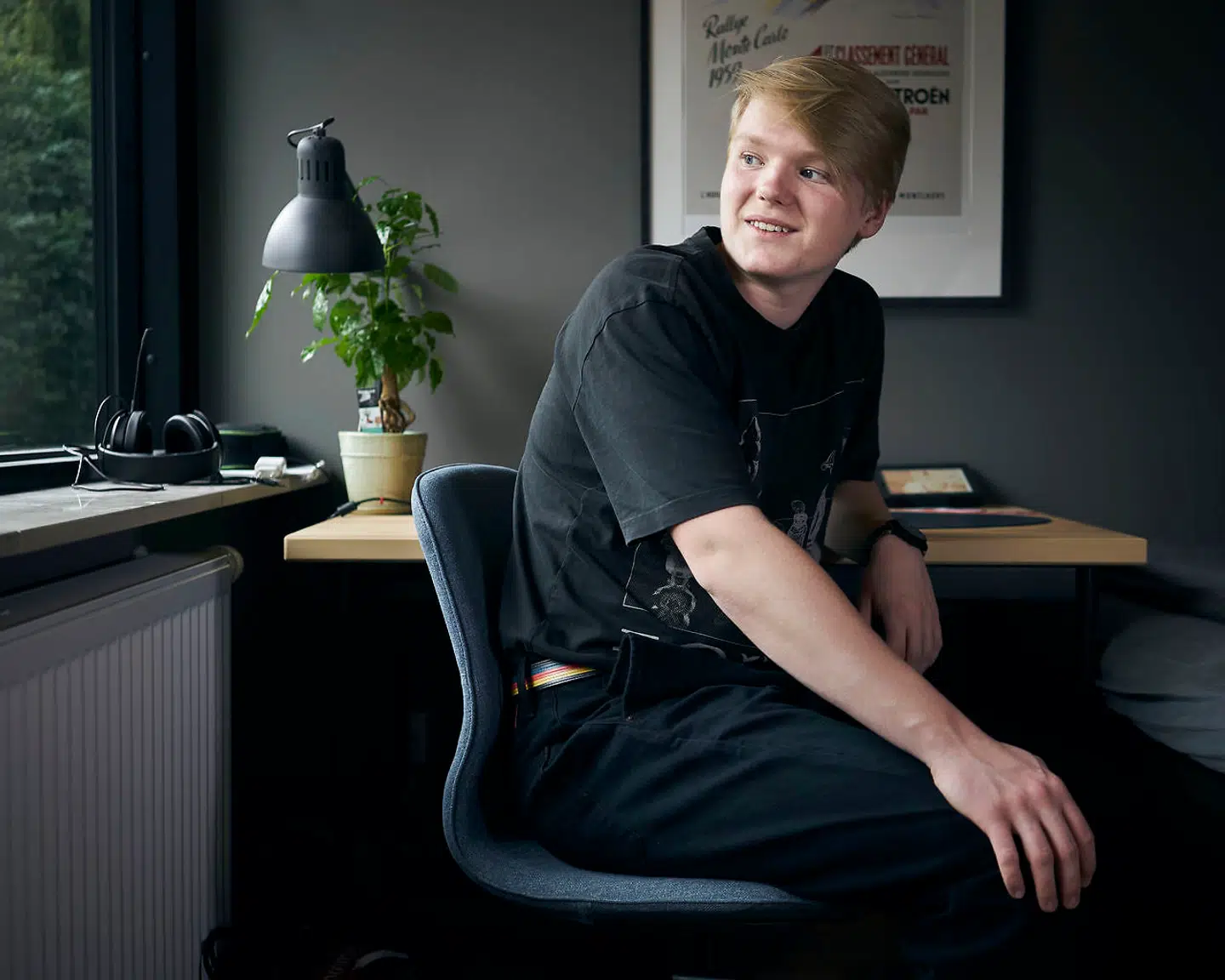 Max Roed Bruhn går i 9. klasse og glæder sig til at se sine klassekammerater igen på mandag. Men lige nu er det endnu uvist, hvordan skoledagen præcis vil blive for de ældste elever, når de vender tilbage.