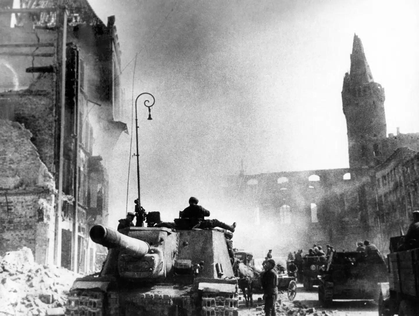 Königsberg var efter sigende utrolig flot og blev så jævnet med jorden under Anden Verdenskrig. Den hedder Kaliningrad i dag.