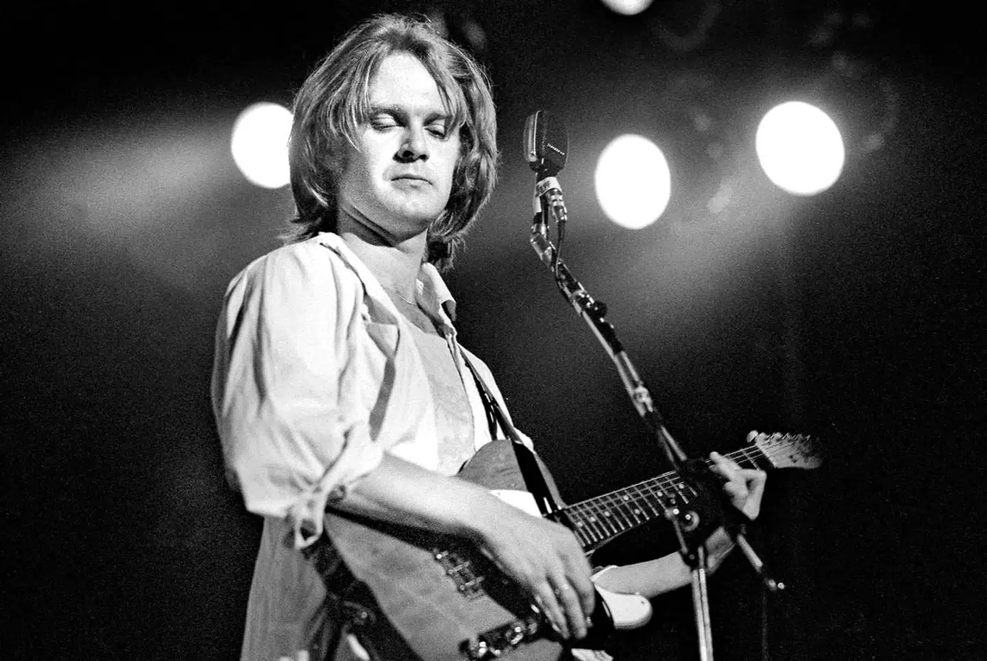 På toppen af sit game spillede C.V. Jørgensen med »Dat Ganske Lille Band« opvarmning for Doobie Brothers i Tivoli 18. august 1977.