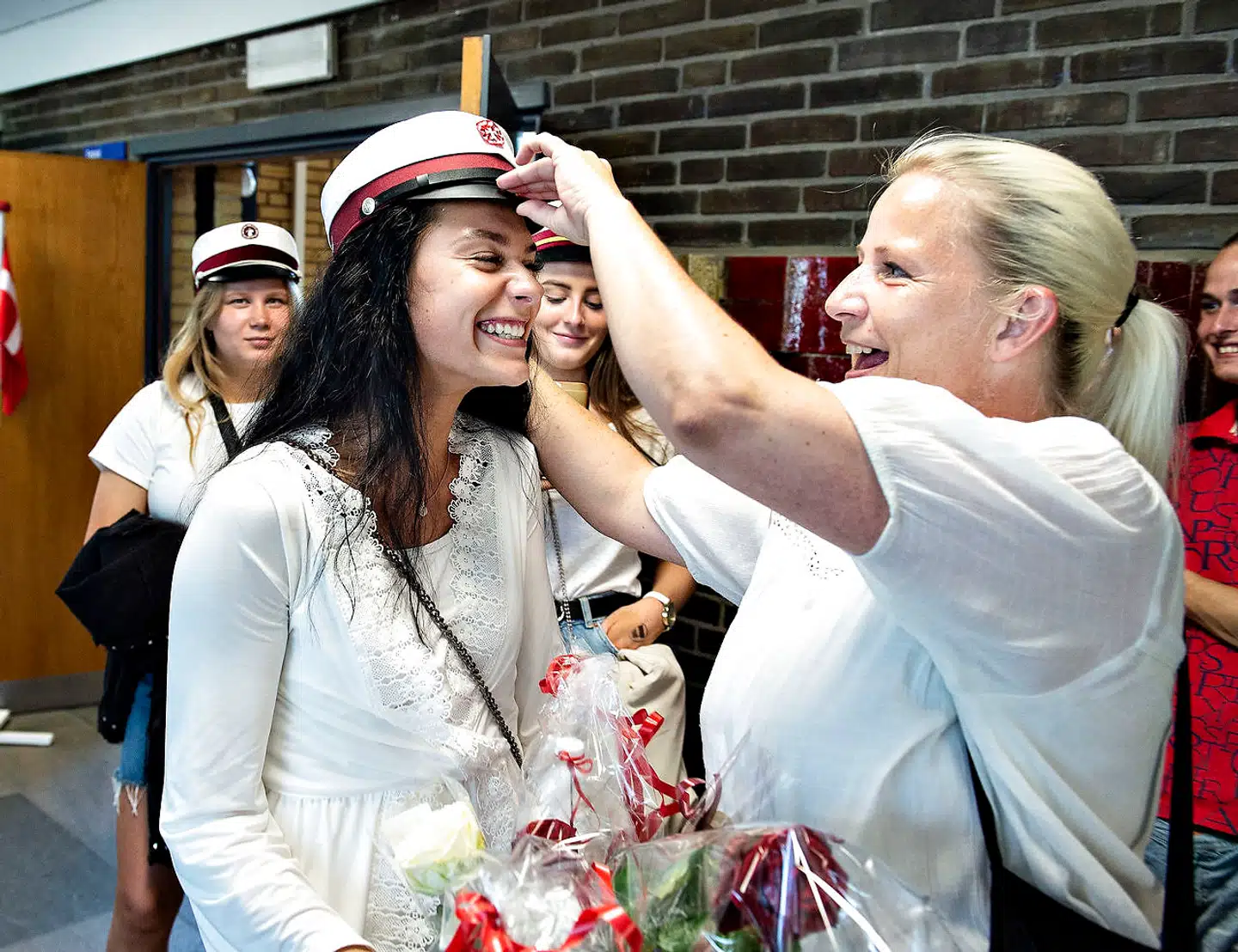 »Giv os nu en traditionel hueeksamen som kronen på tre års hårdt arbejde. Det har vi som årgang om nogen fortjent,« skriver Thomas Bjørn Aalstrup Rasmussen i edn opfordring til undervisningsminister Pernille Rosenkrantz-Theil.