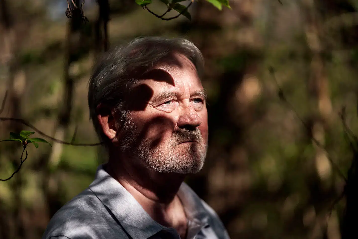 Bjarne Reuter viser sig igen at være tiden værd. Også i en bog, han ikke selv har skrevet.