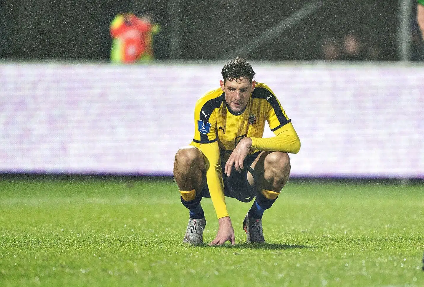 Hobro IK er truet af konkurs, hvis ikke Superligaen genoptages før sommerferien, siger klubbens bestyrelsesformand.