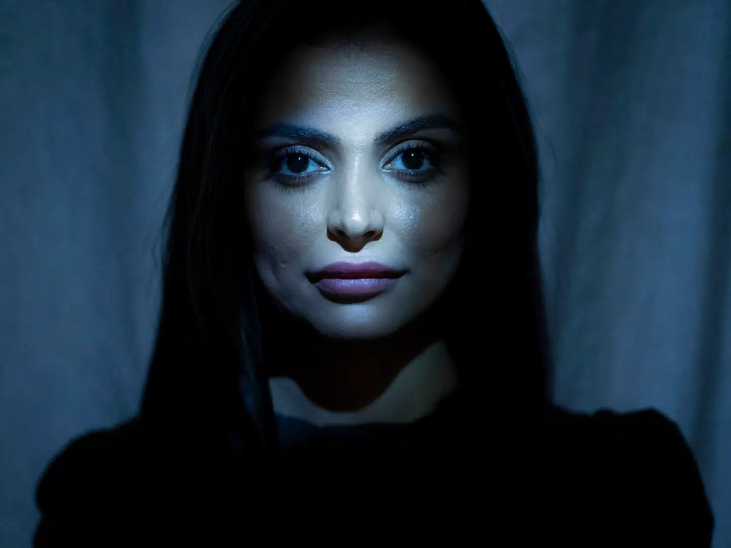 Yahya Hassan var ikke altid i stand til at sige fra over for dem, der ønskede at bruge ham til egne formål, siger forfatteren Sara Omar.