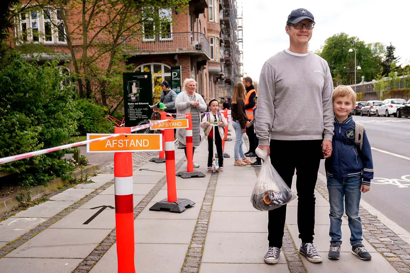 Michael Herbing og sønnen Anton.