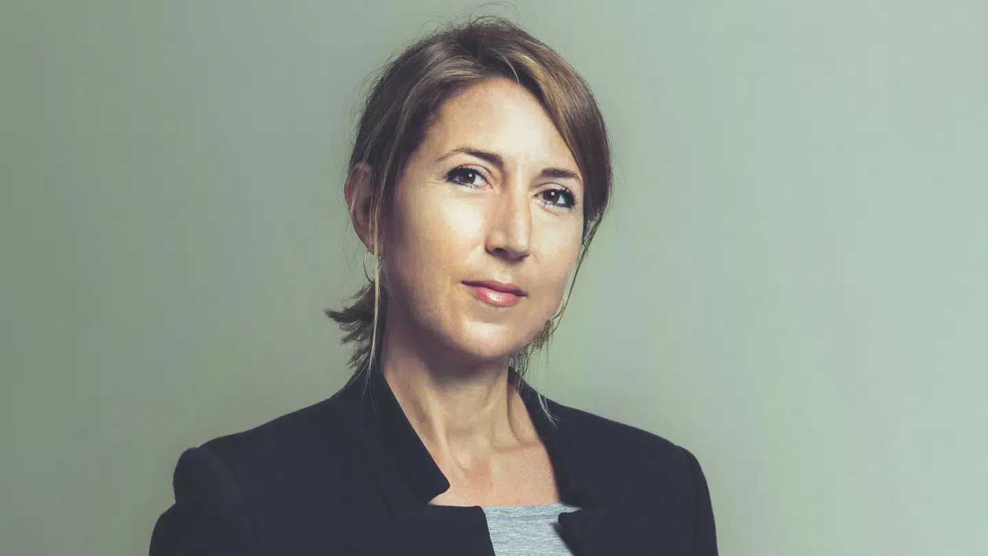 Den engelske forfatter Lisa Jewell har tidligere domineret den engelske bestsellerliste med udgivelserne »Den fremmede gæst« samt »Og så var hun væk«. Nu er hun aktuel med »Huset i Chelsea«, der af bogens forlag er lanceret som en krimi. Foto: Andrew Whitton/Gad