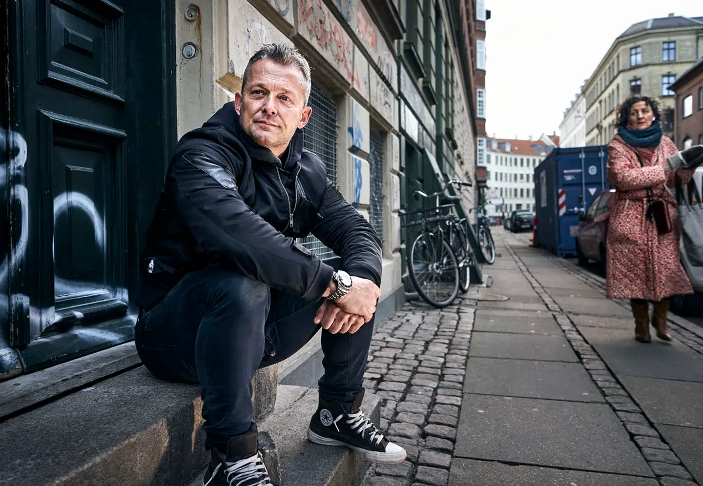 René Dahl Andersen blev i 2016 suspenderet for tyveri af lamper fra sin arbejdsplads, hvorefter han blev dømt og afskediget i 2018. Den tidligere narkobetjent har kun ros tilovers for politiets arbejde. Problemet skal findes et andet sted, mener han.