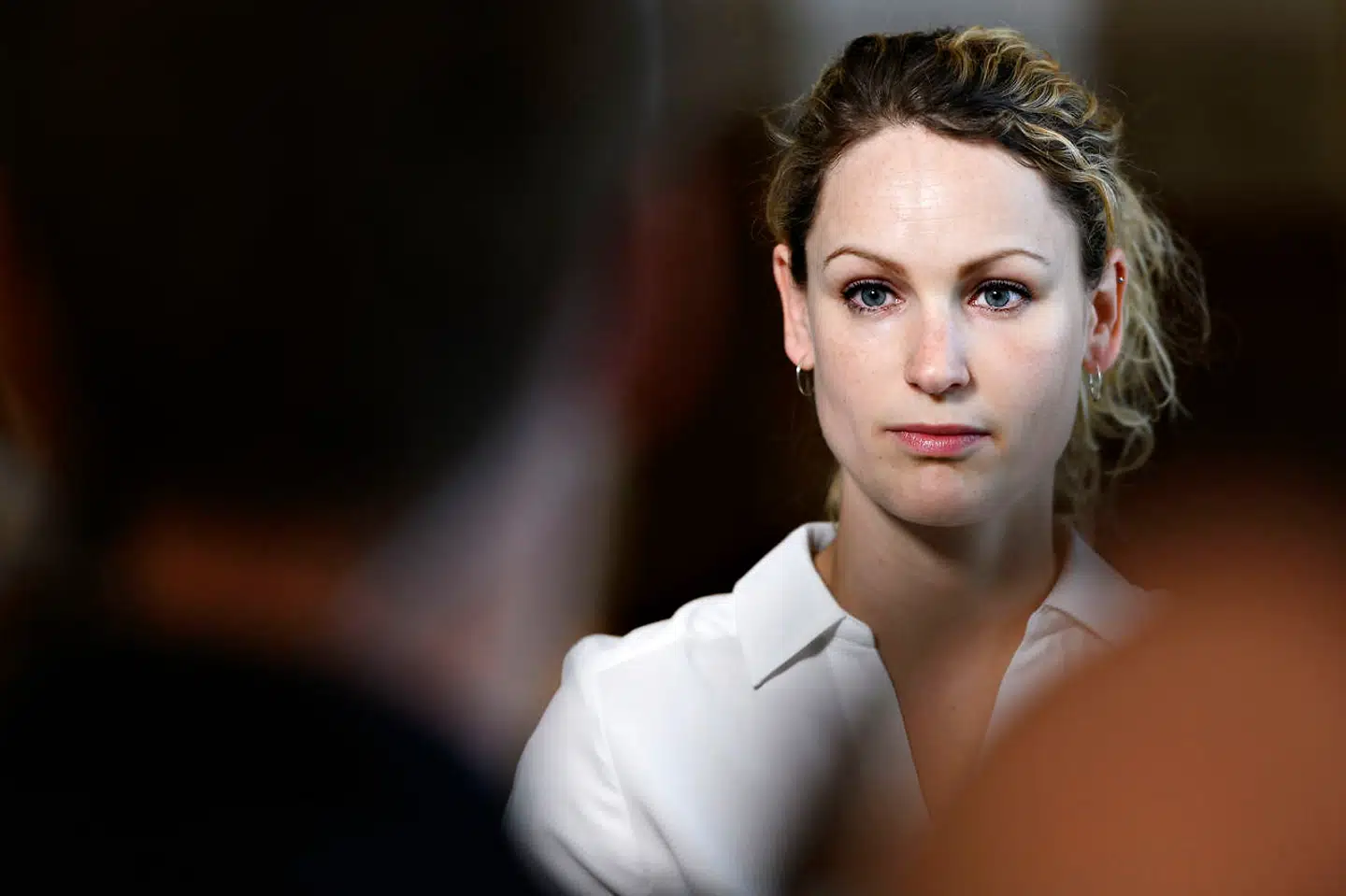 Pernille Skipper (EL) ankommer til partiledermøde om genåbning på Christiansborg, torsdag den 23. april 2020. Enhedslisten foreslår søndag en pulje på fem milliarder kroner øremærket lavtlønnede til næste overenskomstforhandlinger.