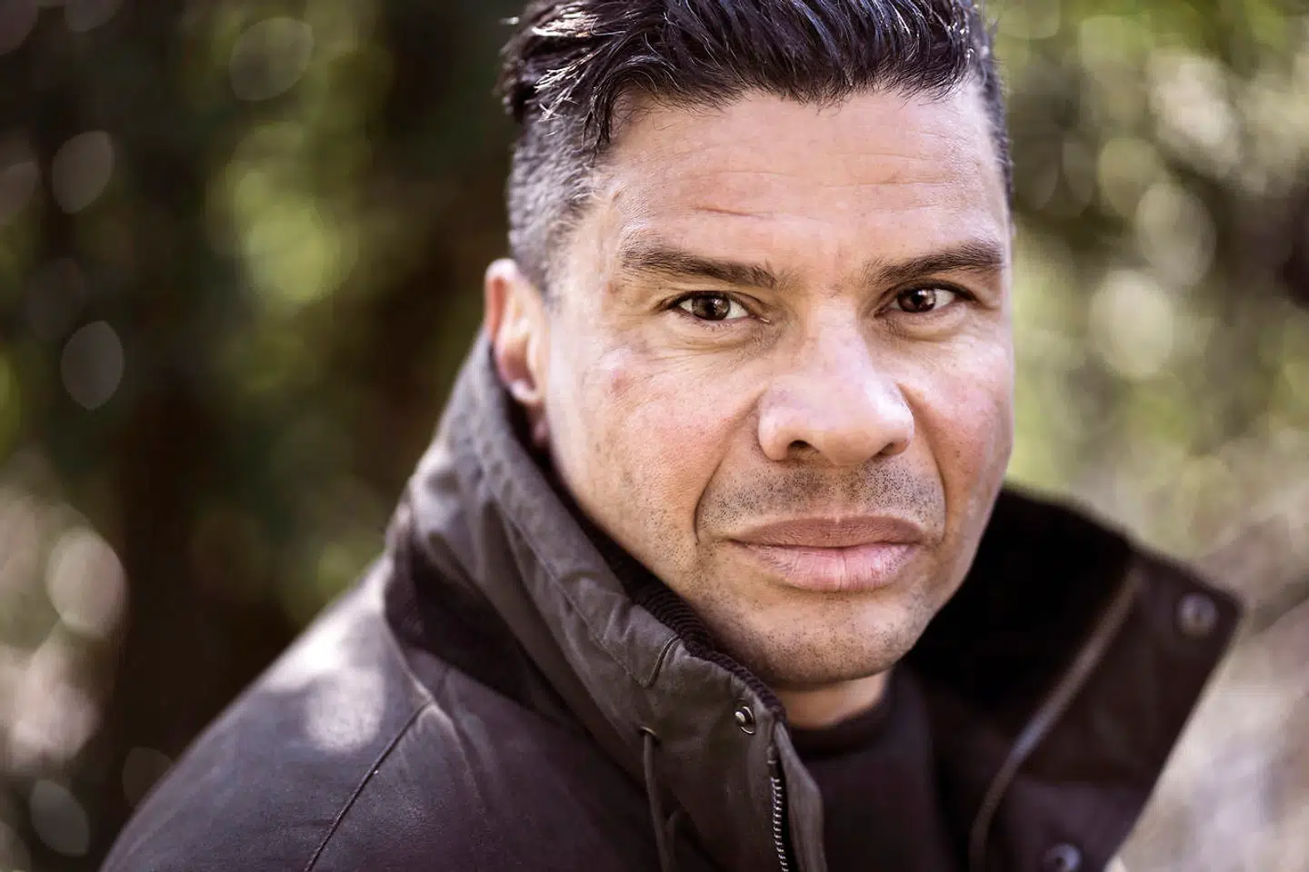 »Hendricks’ seneste er mere rodet end de foregående udgivelser, og substansen halter. Men den er bestemt velskrevet,« mener Rune Selsing. Vincent F. Hendricks er dr.phil., ph.d. og professor i formel filosofi ved Københavns Universitet samt grundlægger og leder af Center for Information og Boblestudier.