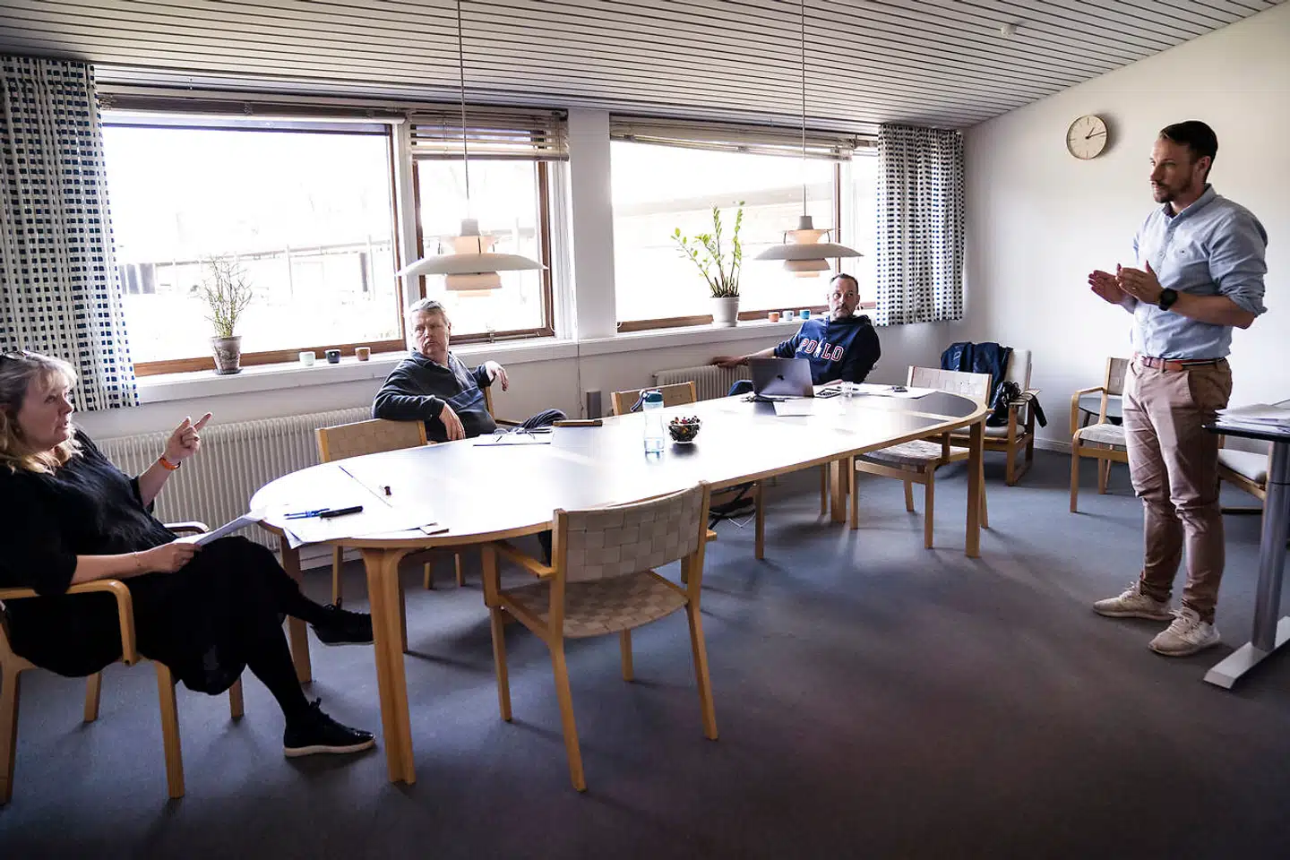 Fuglsanggårdsskolen. Forberedelser til genåbning af skolen for klassetrinene op til 5. klasse. Her viceskoleleder Anette Thulin, leder af SFO og Klub Bo »Boss« Jansen, afdelingsleder Jonas Bülow Sandersen og skoleleder Rasmus Nielsen.