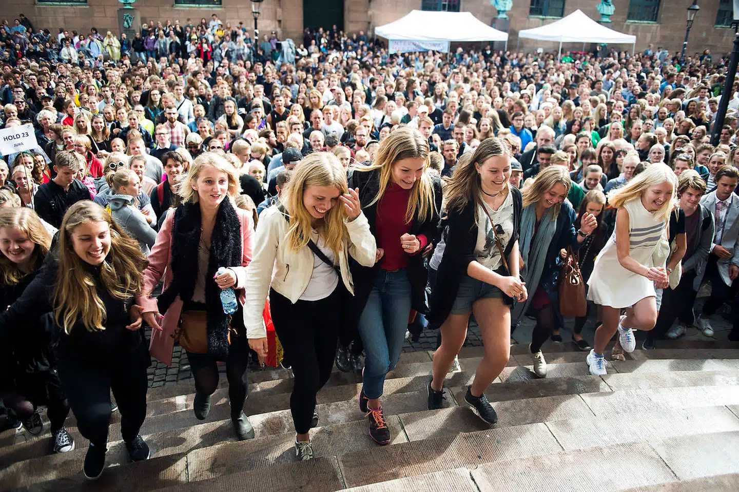 »Det er en stigning, jeg aldrig har set tilsvarende,« siger Jens Erik Mogensen, prodekan for uddannelse på Det Humanistiske Fakultet på Københavns Universitet, efter at næsten 100 procent flere kvote 2-ansøgninger er faldet hos humanistiske uddannelser på Københavns Universitet.