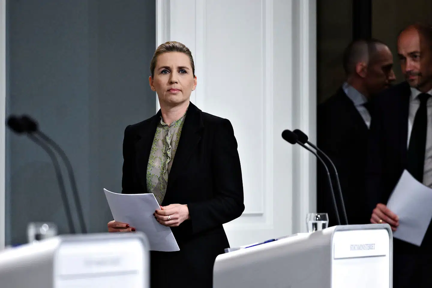 Mens mange veletablerede virksomheder kæmpede med at overleve coronakrisen i marts, faldt antallet af nystiftede virksomheder også kraftigt, viser nye tal fra Experian. Statsminister Mette Frederiksen (S) gav på et pressemøde mandag ikke meget håb for tusindvis af virksomheder, der er lukket ned.