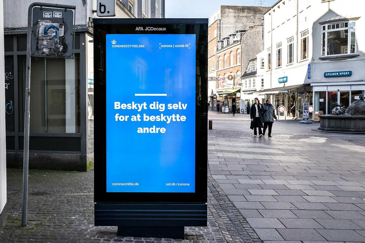 »Dertil kommer vores mentale velfærd: Hvem får mod på liv og opgaver af dommedagsscenarier og opgivende udmeldinger? Hvem bliver motiveret af negative spekulationer og mismod?« skriver Lars-Peter Søbye.