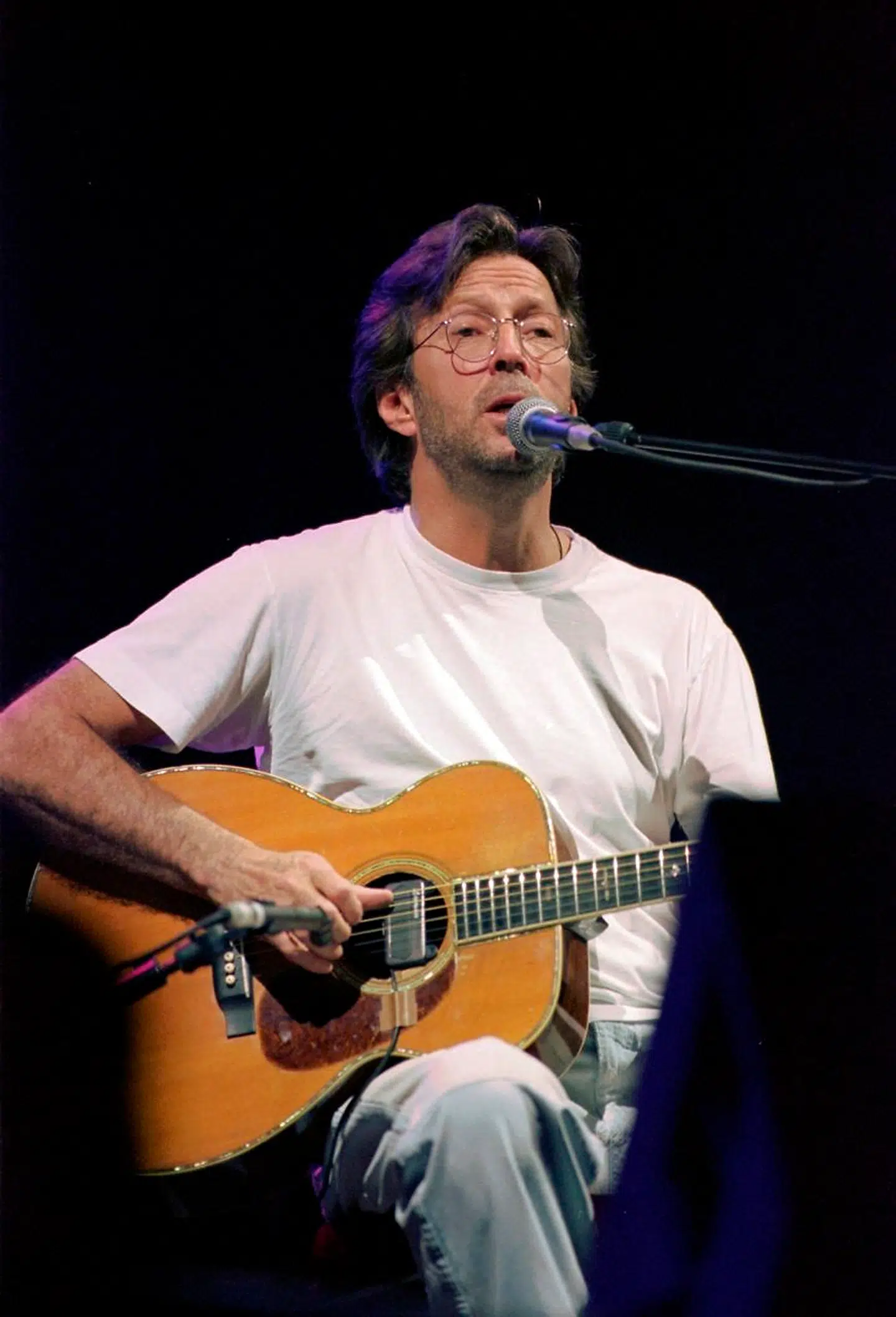 Eric Clapton under en koncert i Forum i København i 1995.