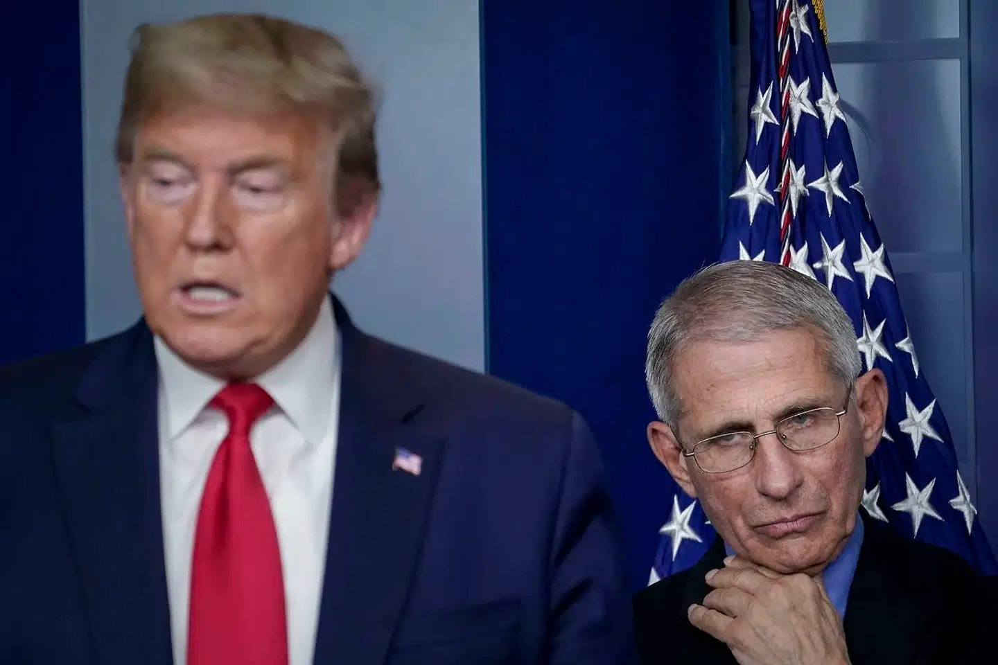 Anthony Fauci, USAs epidimichef, har gjort klart, at det er svært for ham at gribe ind, når præsidenten siger noget forkert eller vildledende.