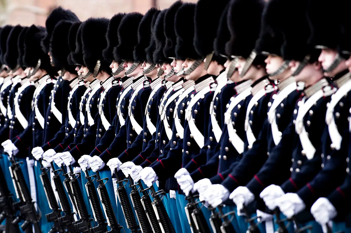 Arkivfoto: Dronning Margrethe overværer Årsdagsparade og overrækker Dronningens Ur på Livgardens Kaserne i København, onsdag den 13. marts 2019.