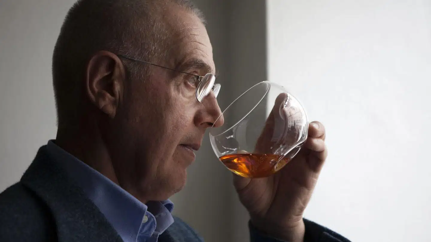 Covid-19 kan muligvis have en indflydelse på smagssansen og lugtesansen, peger anekdotiske beviser rundtom i verden på.