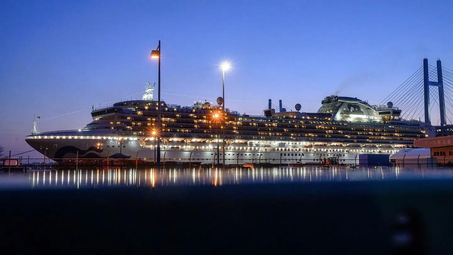 Krydstogtskibet »Diamond Princess«, hvor mindst 712 af skibets 3.711 passagerer og besætning var smittet med coronavirussen.