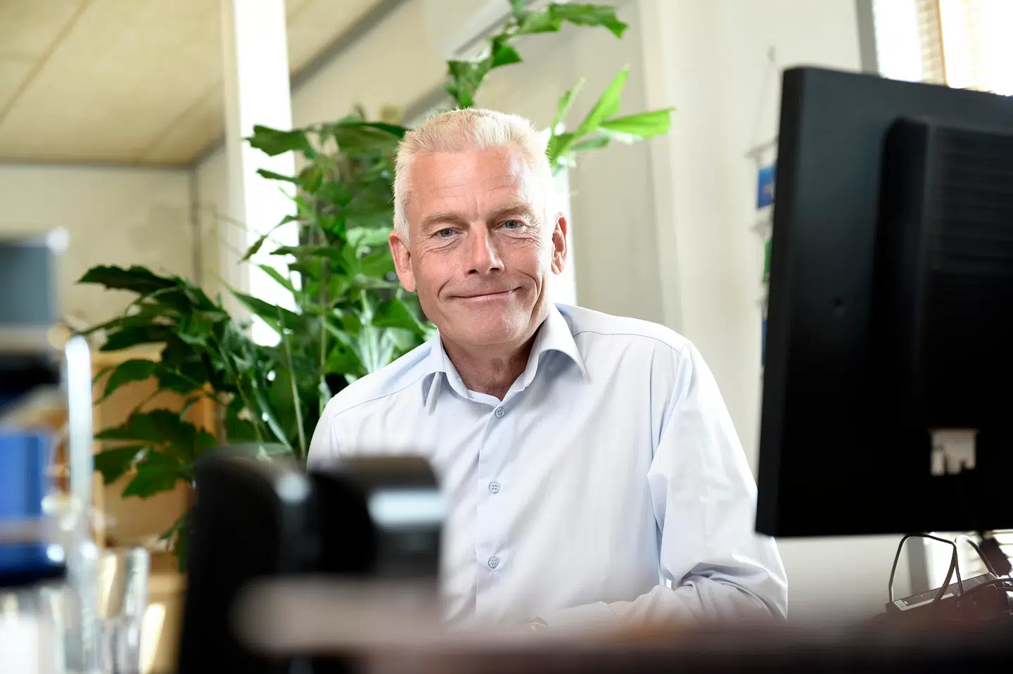 Jesper Rungholm, adm. direktør i DAT, har nu valgt at sløjfe lønnen til ledelsen den næste måned.