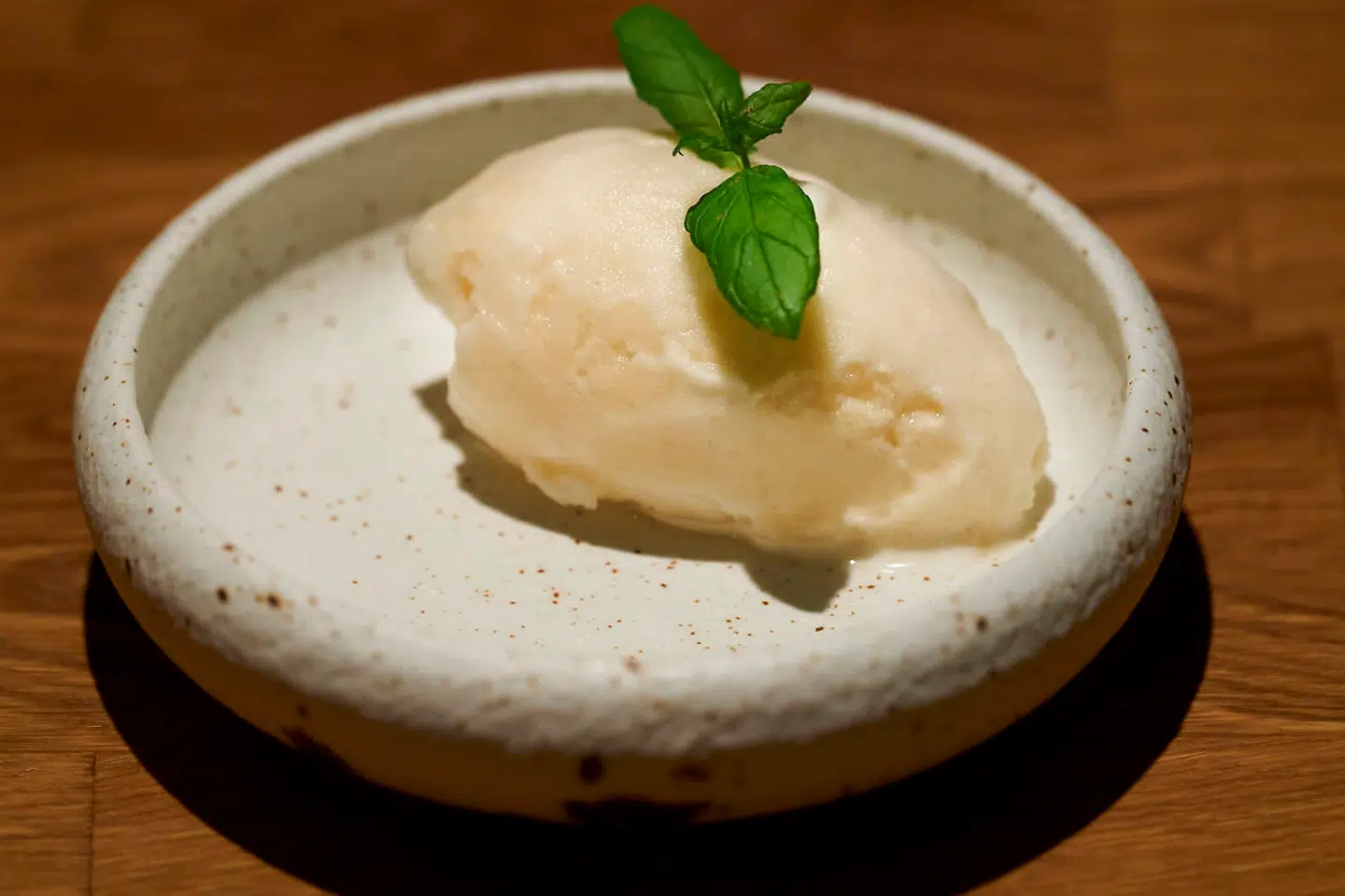 Moi, koreansk restaurant. Frossen yakult.