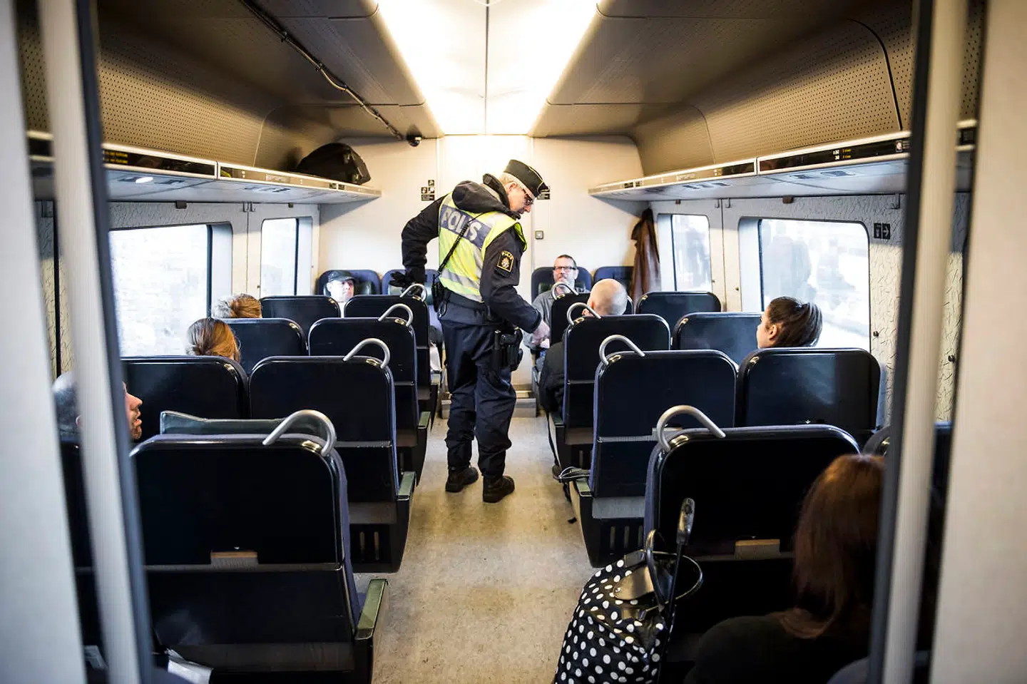 Grænsekontrollen mellem Danmark og Sverige genoplives nu, hvor statsminister Mette Frederiksen (S) har lukket grænsen mellem de to lande på grund af coronavirus.