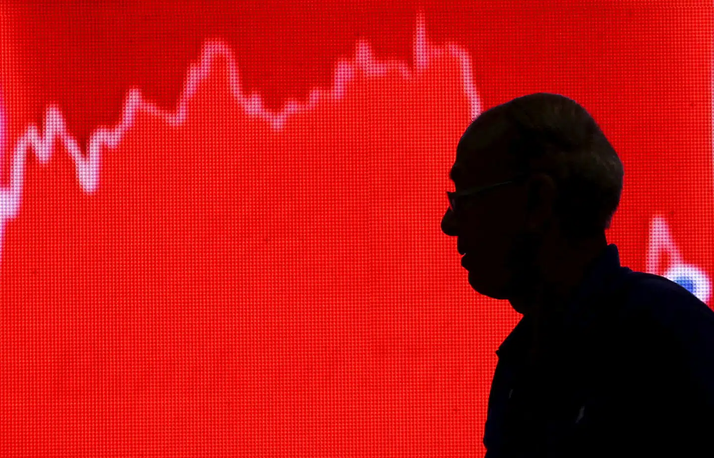 Det ledende danske aktieindeks, C25, ender torsdag med det største endagsfald i sin historie. Indekset er ved lukningen af børsen faldet med 8,03 procent.