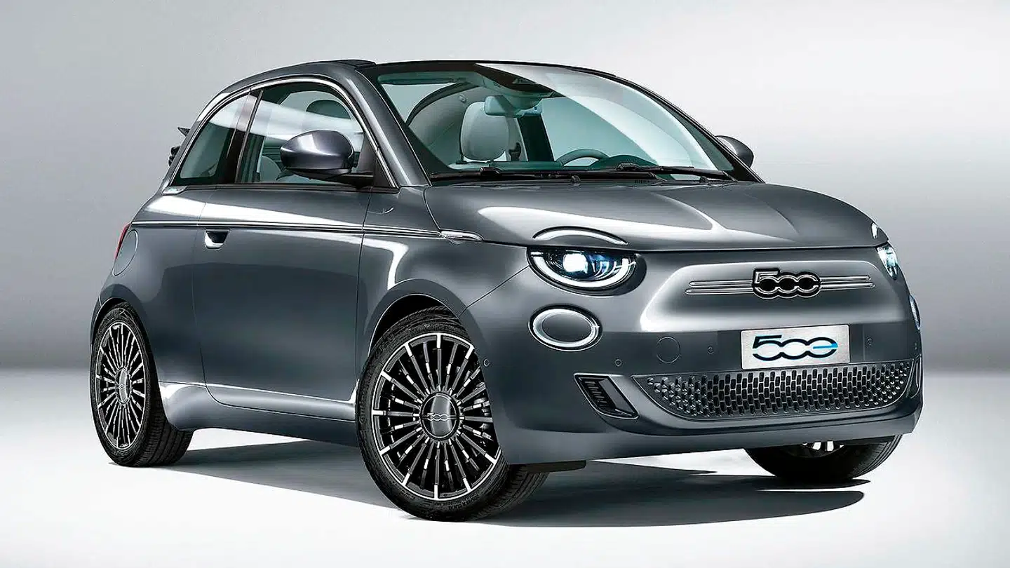 Fiat 500e.