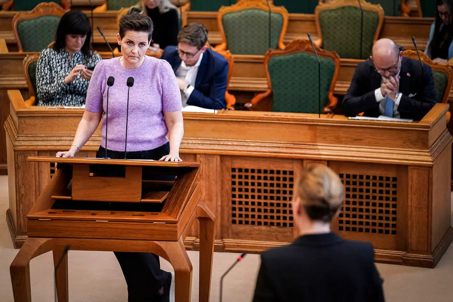 SF vil have regeringen til at tilslutte sig et forstærket samarbejde mellem EU-lande om en finansskat. »Vi har da en forventning om, at de lytter til vores krav,« siger hun.