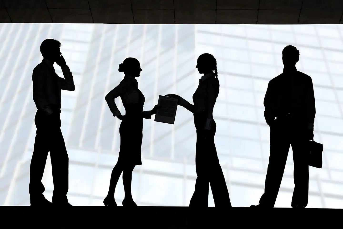 I 2017 udgjorde kvinder op mod halvdelen af medarbejderne i finanssektoren, 48 procent, mens kun 26 procent af lederstillingerne i samme sektor i 2018 var besat af kvinder.