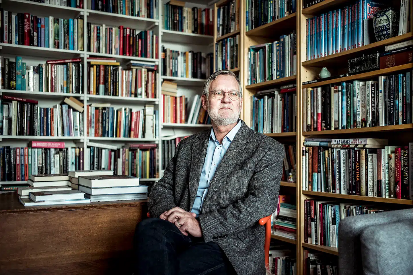 »Når vi skulle på studietur eller introtur, oplevede vi tilfælde af, at de spurgte en imam, fordi der både skulle drenge og piger med, og der eksempelvis blev sovet i telt. De skulle have bekræftet, om det var den rettroende ting at gøre og få imamens besyv med,« siger Victor Kjærulff, tidligere lærer på Langkær Gymnasium i Aarhus.