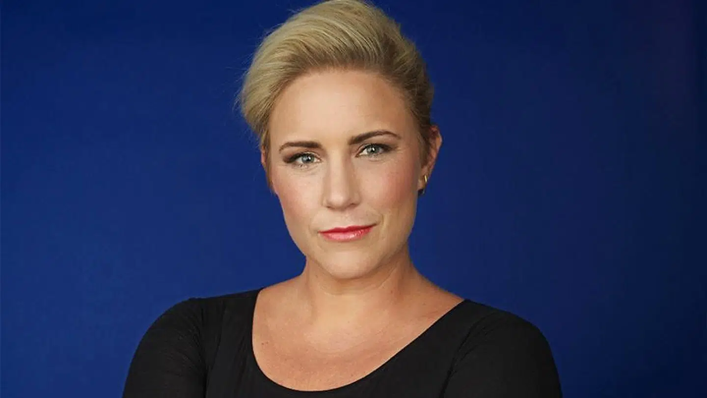 Mette Helena Rasmussen klædte sig ud som en muslimsk kvinde med tørklæde. Så blev hun beskyldt for kulturel appropriation,