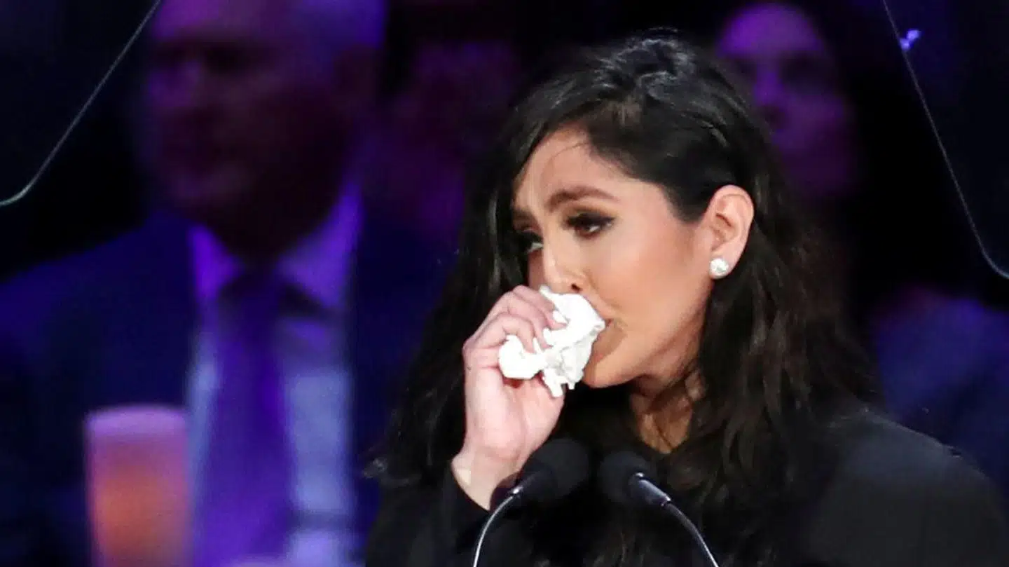Vanessa Bryant under mindekoncerten i Staples Center i Los Angeles.