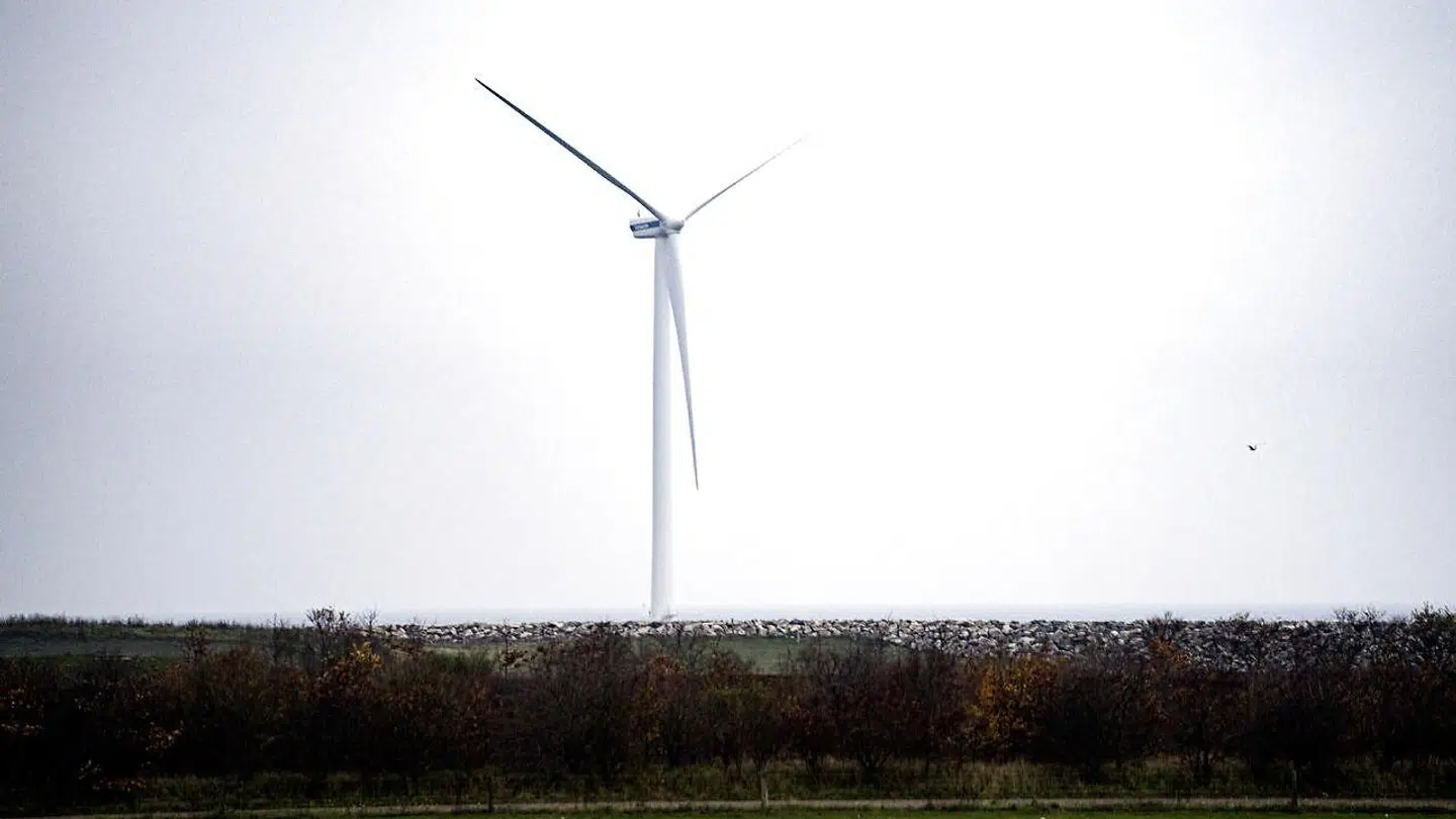 »Virkeligheden er, at vedvarende energi er billigere, grønnere og sikrere end kernekraft,« skriver klima-, energi- og forsyningsminister Dan Jørgensen.