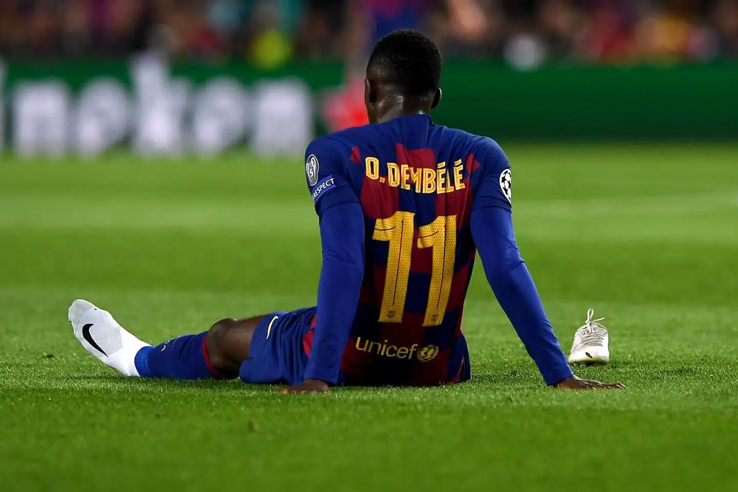 FC Barcelona panik-indkøbte Ousmane Dembélé for godt en mia. kr. i 2017. Den unge franskmand er noget så usædvanligt i moderne fodbold som en totalt uforudsigelig spiller. Men hans endeløse række af skader har gjort kæmpeinvesteringen til en katastrofe.