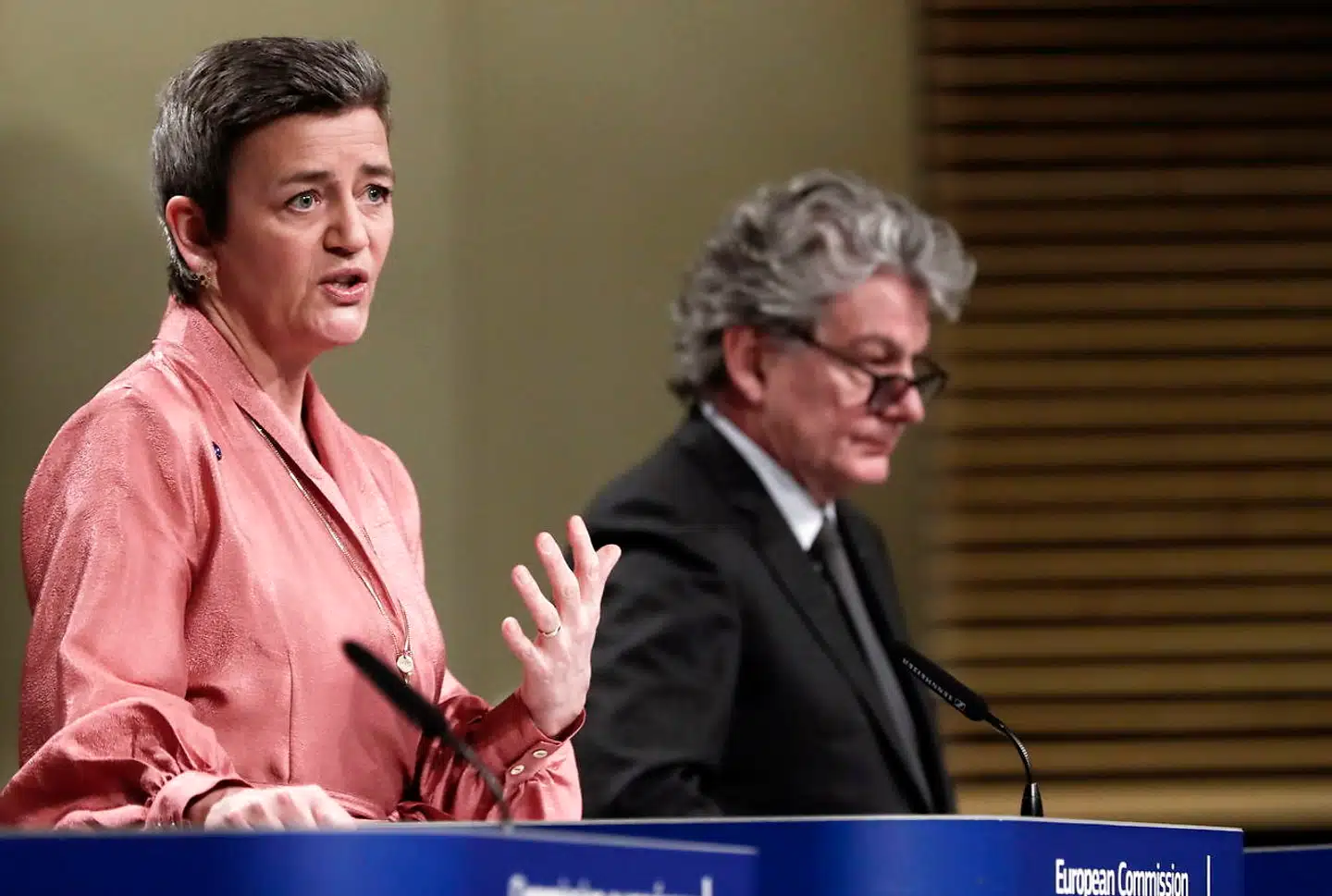 Margrethe Vestager under præsentationen af EUs nye digitale masterplan, som skal sikre borgernes personlige rettigheder og data, men samtidig gavne udviklingen af europæisk teknologi, som skal tage kampen op mod kinesiske og amerikanske techgiganter.