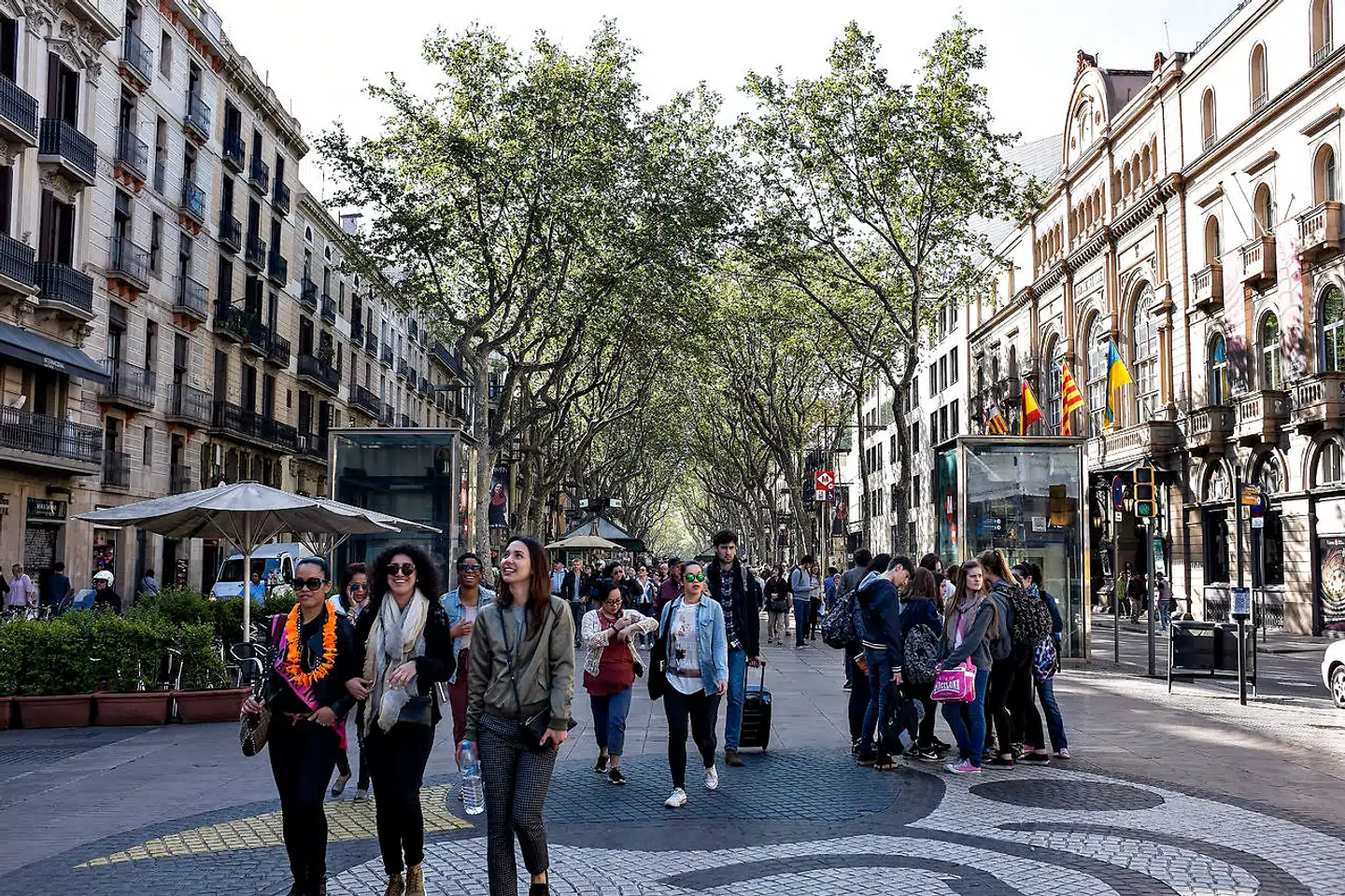 Frygten for coronavirus betyder, at en tur til Ramblaen i Barcelona kan erhverves til spotpris i uge ni. Arkivfoto: Henning Bagger/Ritzau Scanpix