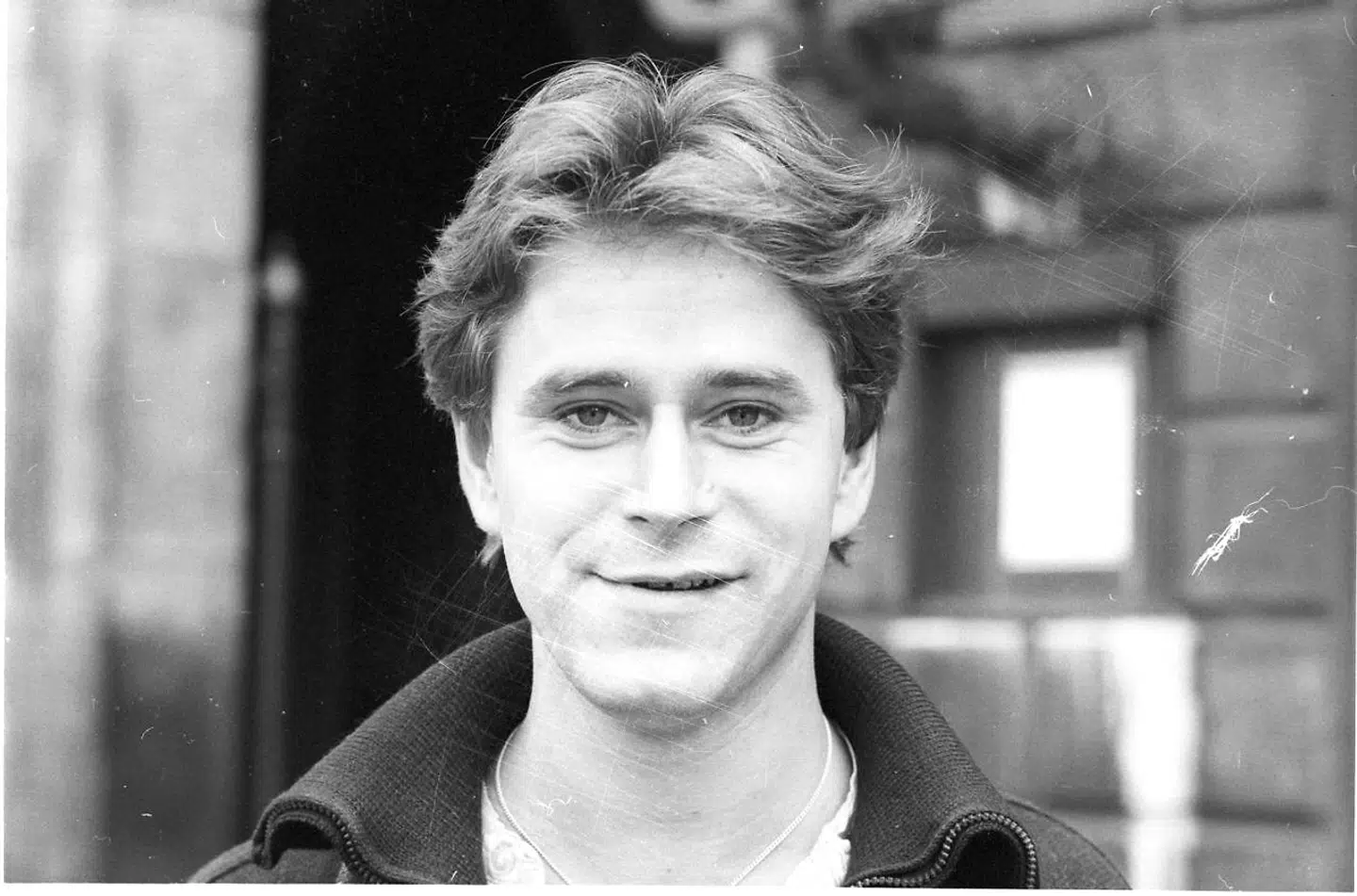 Ny på nationalscenen: Søren Spanning i 1980 foran Det kongelige Teaters Gamle Scene.