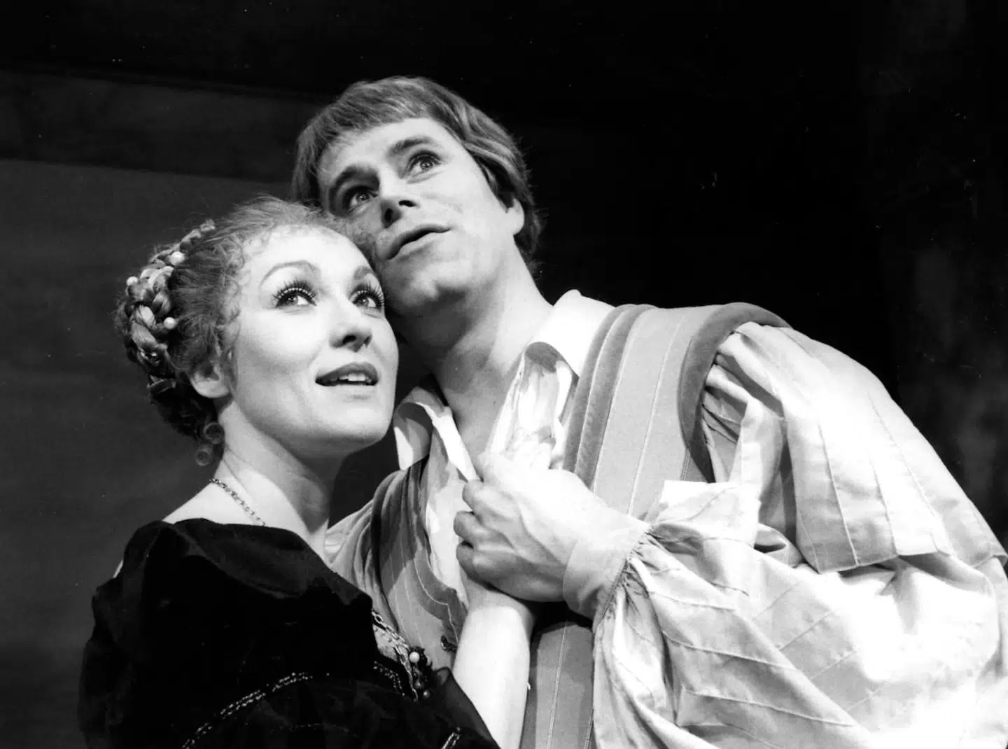 Med Susse Wold i Shakespeares »Helligtrekongers aften« på Det Kongelige Teater i 1981.
