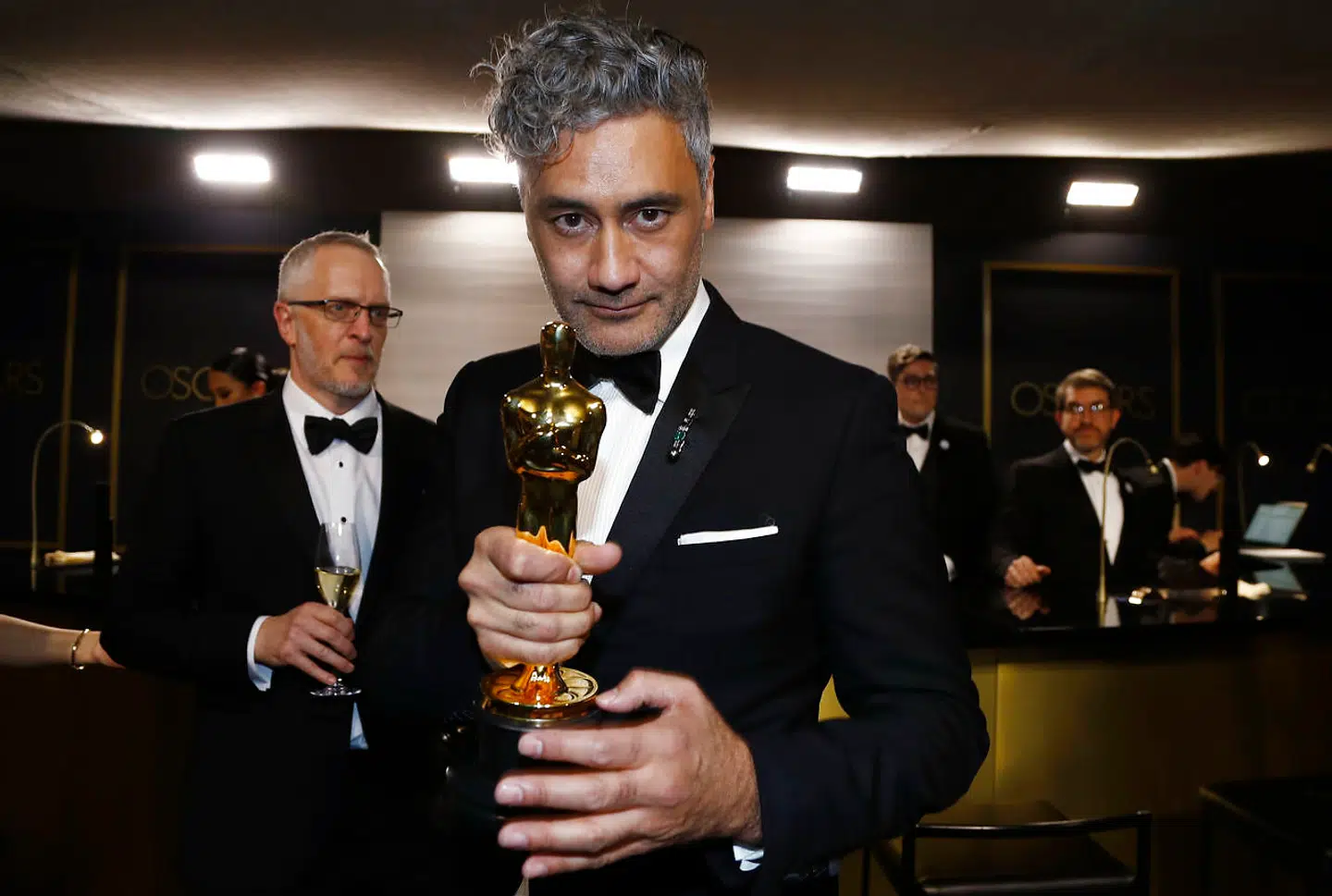 Taika Waititi har både skrevet og instrueret »Jojo Rabbit«