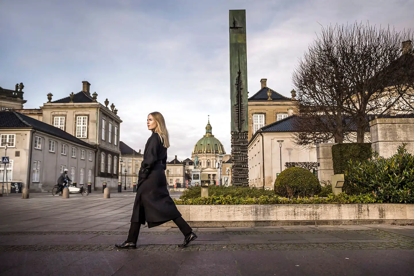 »København er gået fra at være en hyggelig hovedstad i et lille land til en slags forvokset dværg med halvimperiale ambitioner. Bystyret og progressive typer vil gøre København til noget, som byen ikke er,« siger Eva Agnete Selsing.