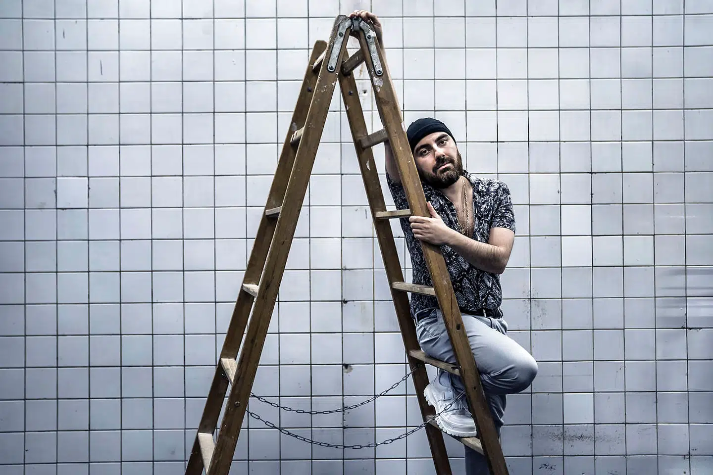 Sargun Oshana, skuespiller og instruktør.