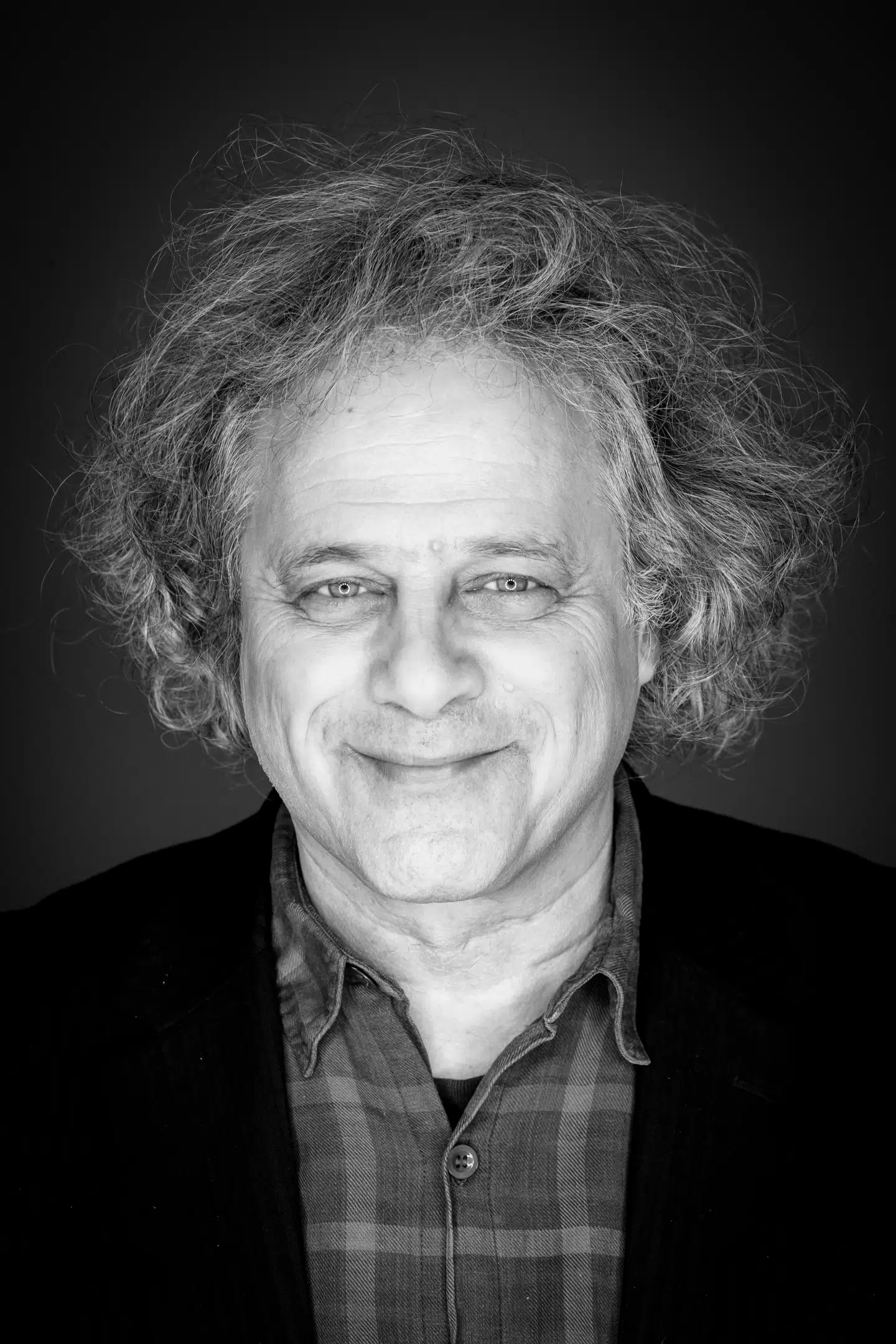 András Forgách er en anerkendt forfatter i Ungarn. Hans bog om sin mor har været en bestseller i Ungarn og er udkommet i 14 lande. Illustration fra forlaget.