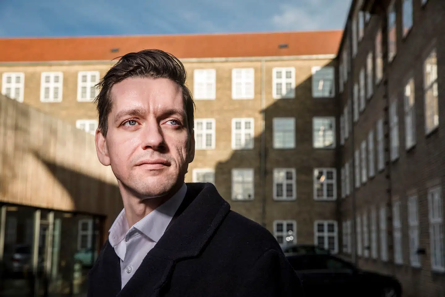 Boligminister Kaare Dybvad Bek (S) mener, at Jyske Bank og Nordea har været for hurtigt ude med deres vurderinger af de økonomiske konsekvenser for andelshaverne ved Blackstone-indgrebet. Derfor har han fremskyndet en præcisering i boligaftalen, som kan have stor betydning for den måde, de har beregnet værditabene på.