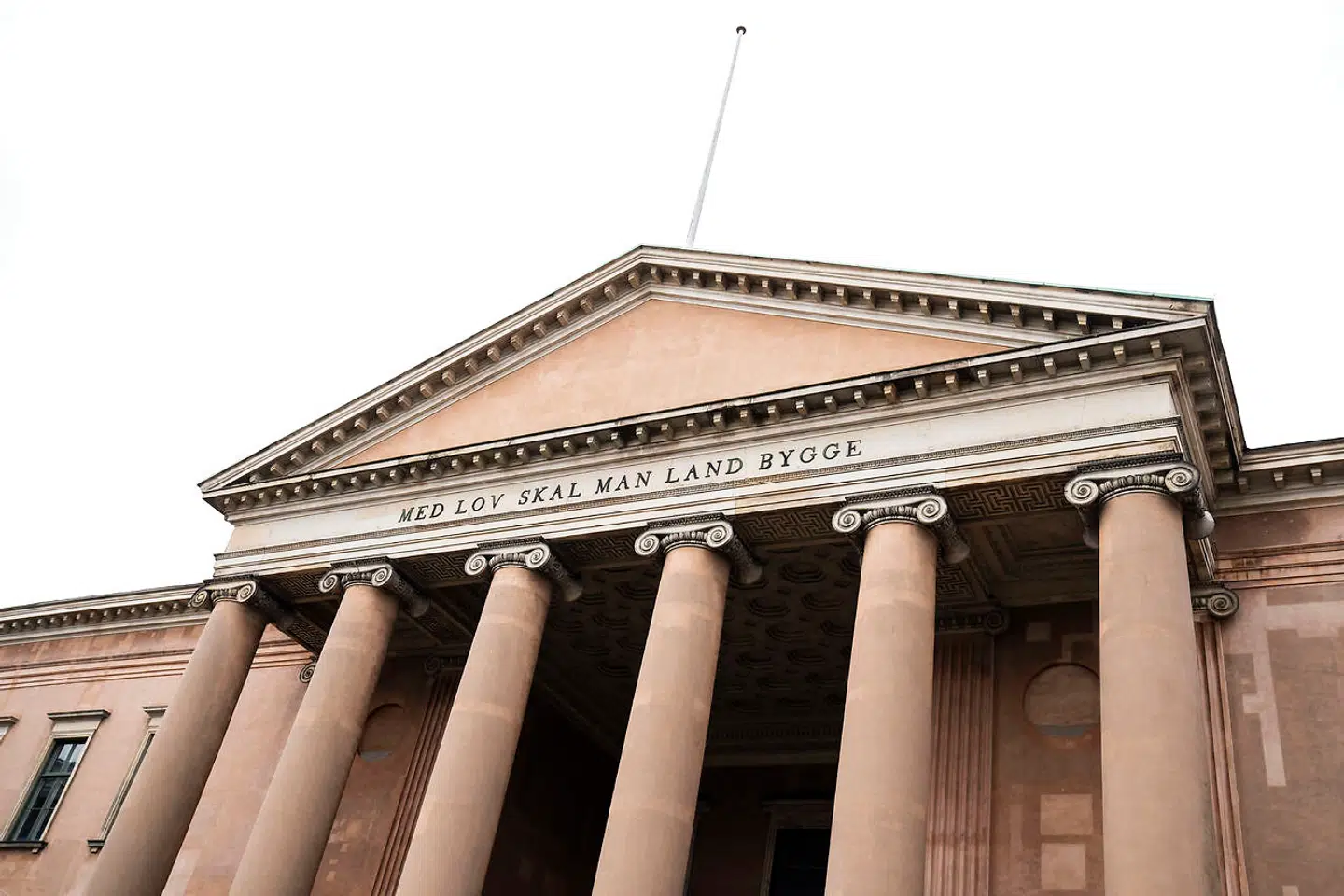 Lorenz Matras mistede livet natten til den 1. januar 2019, men dommerne i Københavns Byret har altså ikke fundet, at der er grundlag for at fastslå, at den tiltalte var skyld i hans død.