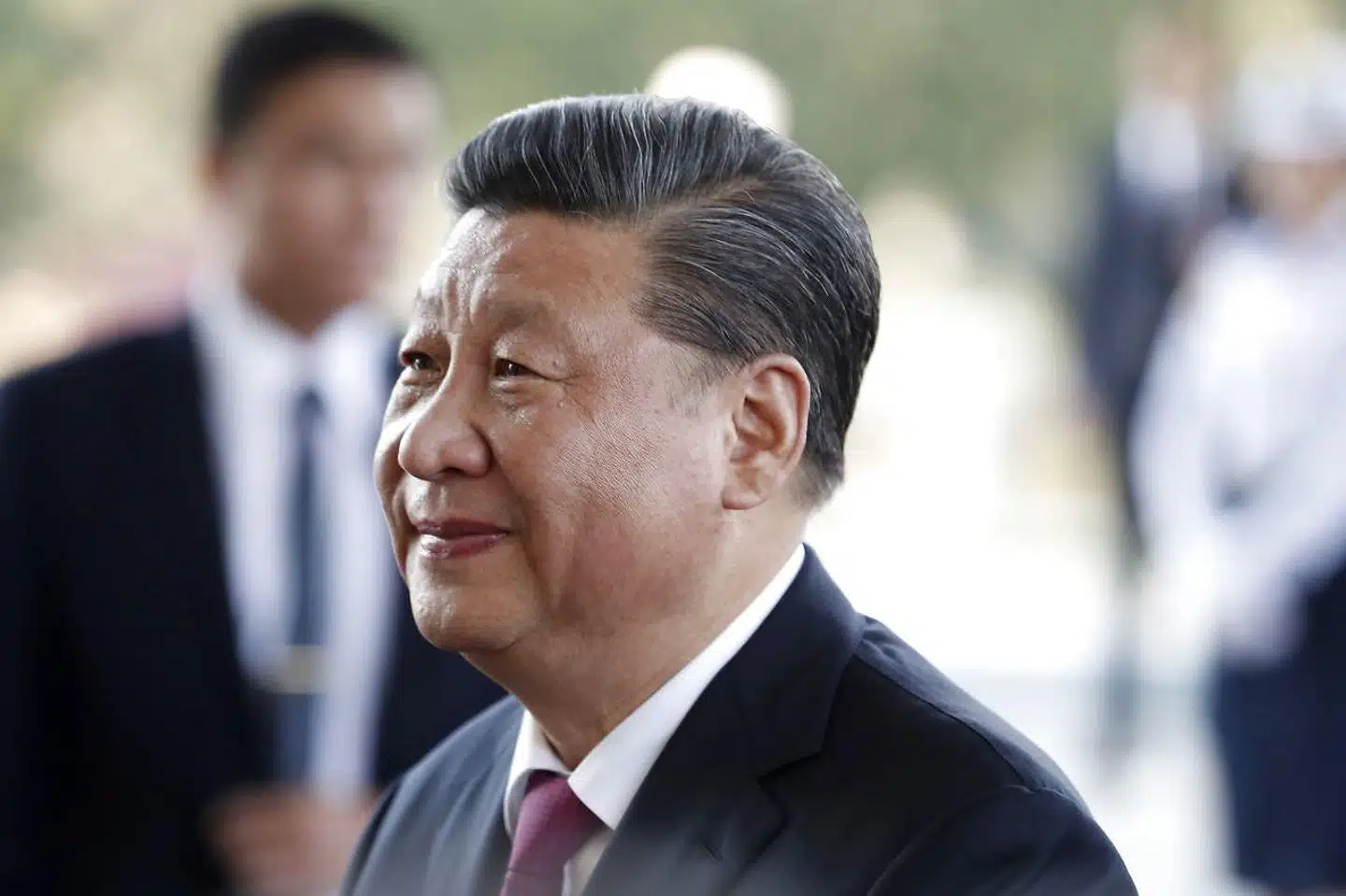 »Nogle diktatorer og autokrater ser en fordel i at støtte Kina, da de ikke ønsker kritik for egne krænkelser af menneskerettighederne. Andre er købt til stilhed gennem Kinas Belt and Road Initiative - et infrastruktur- og investeringsprogram til billioner af dollars,« skriver Kenneth Roth. Her ses Kinas præsident, Xi Jinping.