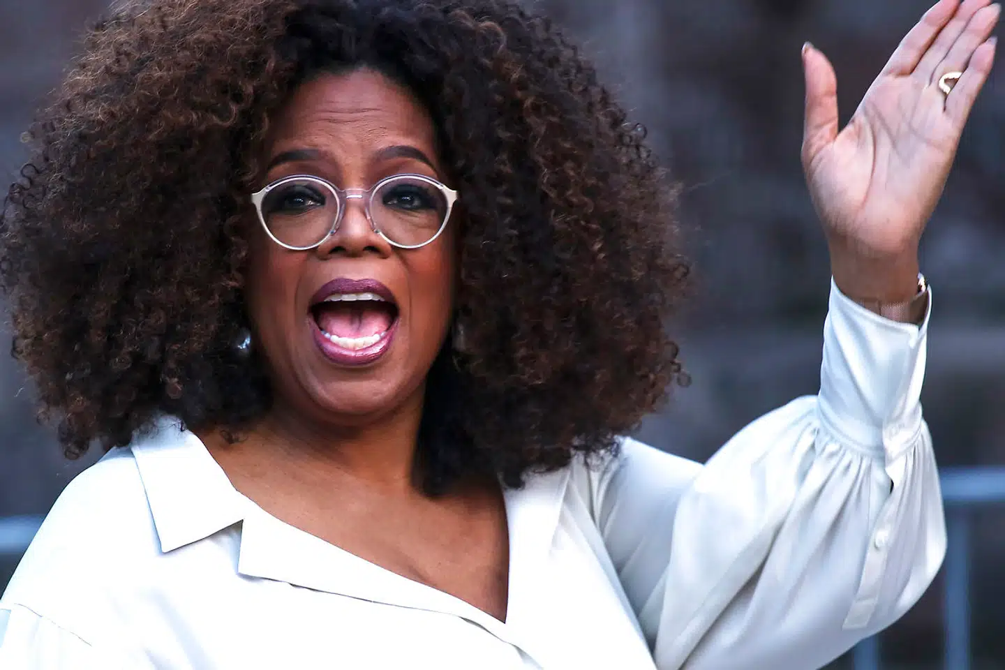 Oprah Winfrey har anbefalet romanen »American Dirt« i sin bogklub. Det har sendt hende lukt ind i shitstormens øje.