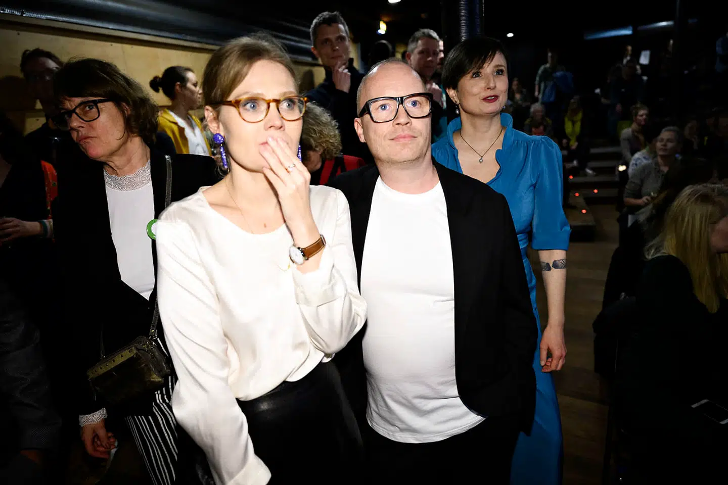 Rasmus Nordqvist, talsperson for hovedbestyrelsen Leila Stockmarr og Sascha Faxe reagerer på resultatet af 2. valgrunde, hvor hverken Nordqvist eller Faxe går videre, da Alternativet holder ekstraordinært landsmøde, hvor partiet vælger ny politisk leder, i Amager Bio i København lørdag den 1. februar 2020. Den hidtidige politiske leder Uffe Elbæk meddelte 16. december, at han trækker sig fra posten 1. februar.