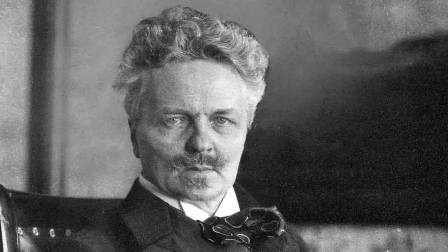 Strindbergs Inferno-trilogi kan læses som den geniale forfatters litterære studie i det sygelige sind.