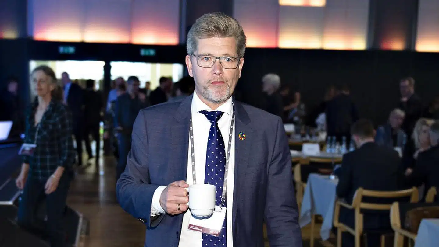 Regeringen vil ændre bystyret i landets største kommuner. God idé, mener Københavns Kommunes overborgmester, Frank Jensen (S), der i så fald vil komme til at stå i spidsen. Alle tidligere forsøg er dog slået fejl.