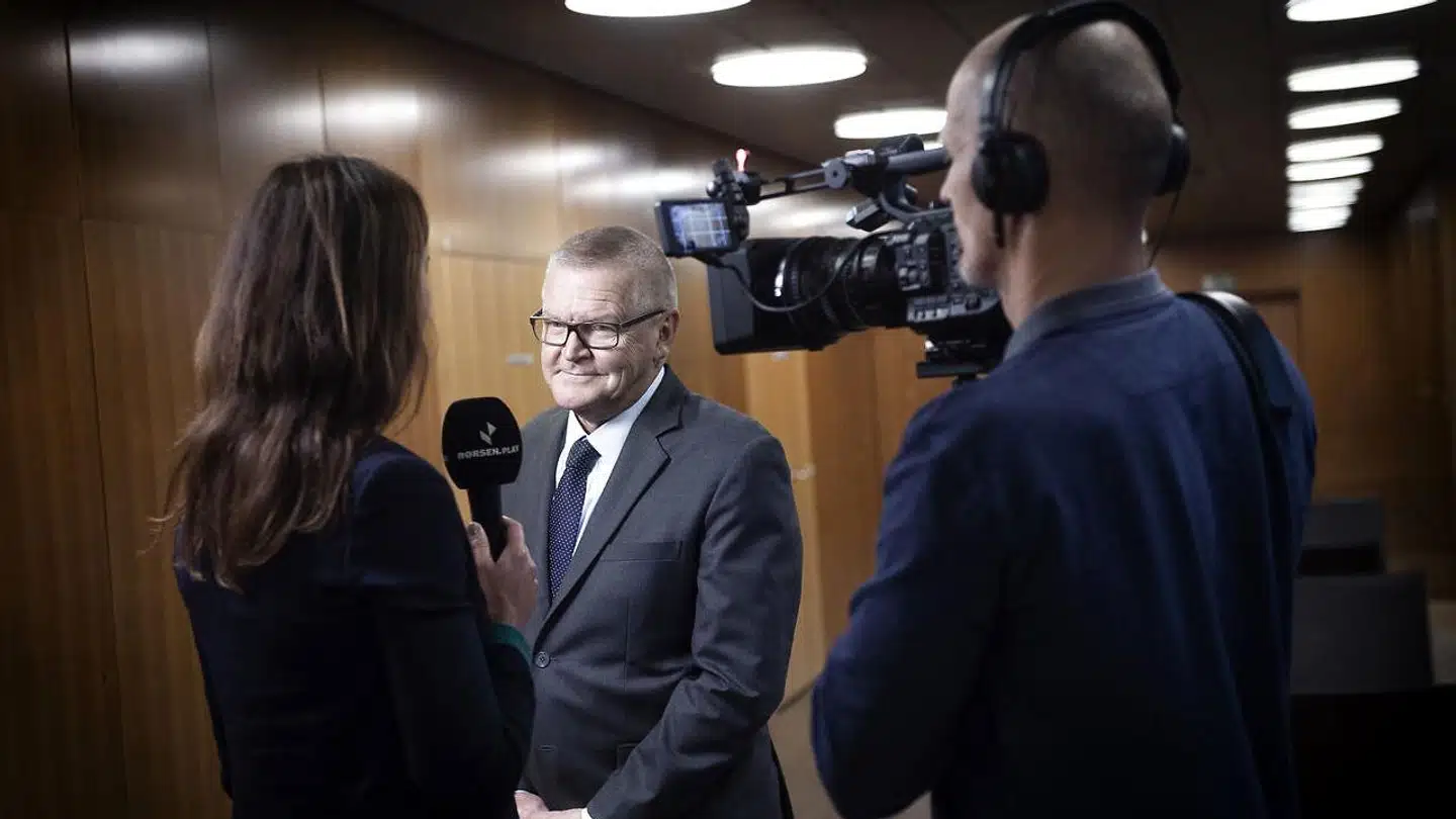 Lars Rohde har været en glimrende nationalbankdirektør, men det fortsatte forsvar for negative renter giver Nationalbanken ridser i lakken. Det er en skat på opsparing, der rammer ældre særligt hårdt.