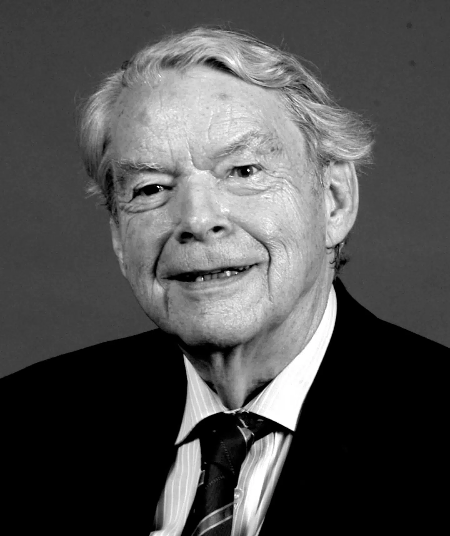 ARKIVFOTO: Højesteretssagfører og tidligere folketingsmedlem Ib Thyregod er søndag død i en alder af 98 år, oplyser familien.